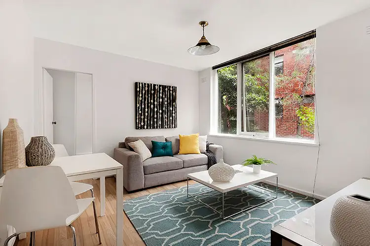 2/10 Tivoli Rd, South Yarra VIC 3141
