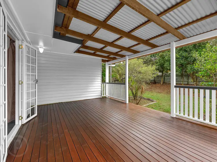 203 Pfingst Road, Wavell Heights QLD 4012