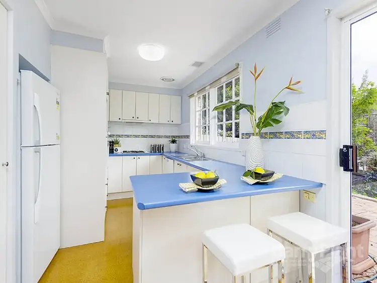 Fifth view of Homely house listing, 4 Jennifer Court, Mount Waverley VIC 3149
