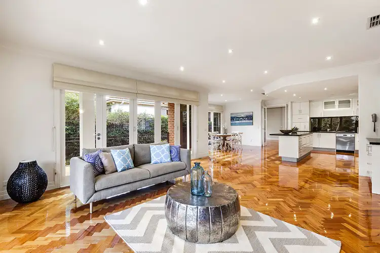 79 Whittens Lane, Doncaster VIC 3108