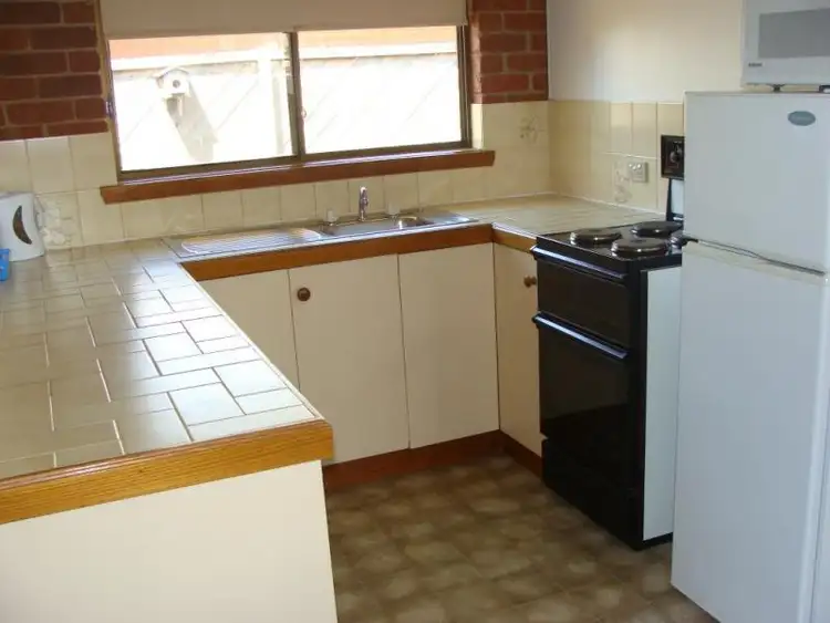 Second view of Homely house listing, 2/52 Hovell Street, Echuca VIC 3564