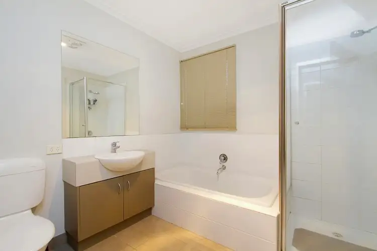 Fifth view of Homely house listing, 4/116 Holdsworth Street, North Bendigo VIC 3550