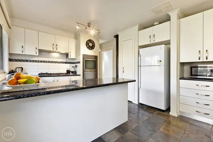 Fourth view of Homely house listing, 21 Booth Court, Eltham VIC 3095