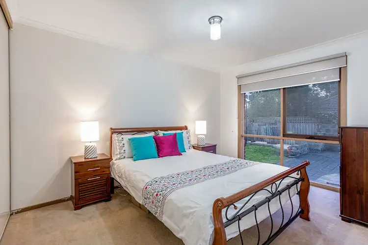 Fifth view of Homely house listing, 3 Numinbah Court, Taylors Lakes VIC 3038