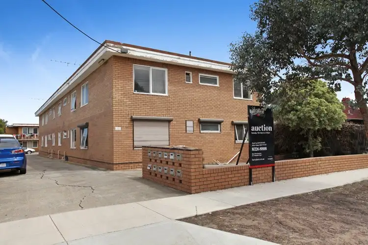 Main view of Homely unit listing, 2/25 Ridley Street, Albion VIC 3020