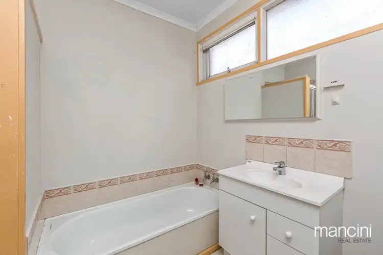 Seventh view of Homely house listing, 5 Leicester Square, Seaholme VIC 3018