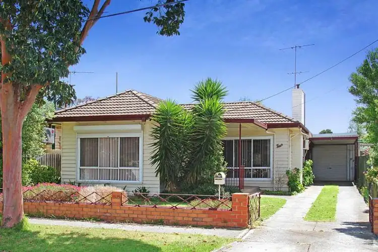4 Dyson Street