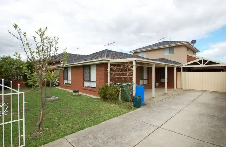 8 Nourell Court, Meadow Heights VIC 3048