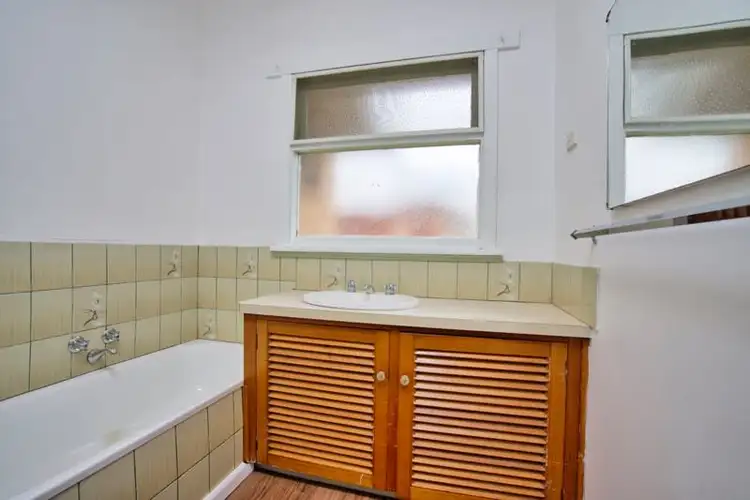 Sixth view of Homely house listing, 9 Whitehorse Road, Mount Clear VIC 3350