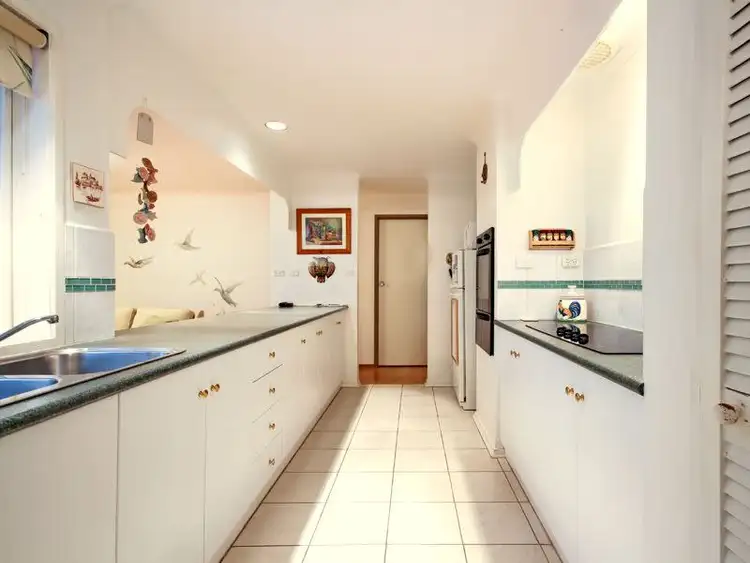 Sixth view of Homely house listing, 3 Mont Court, Vermont South VIC 3133