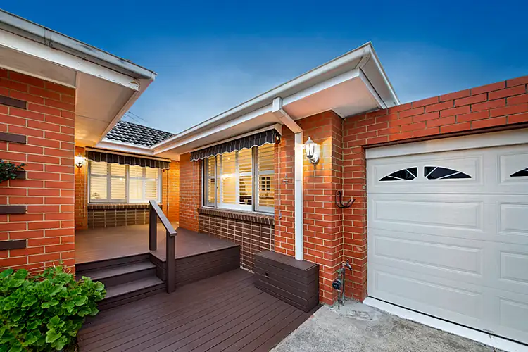 Main view of Homely unit listing, 4/18 Grenville Street, Hampton VIC 3188