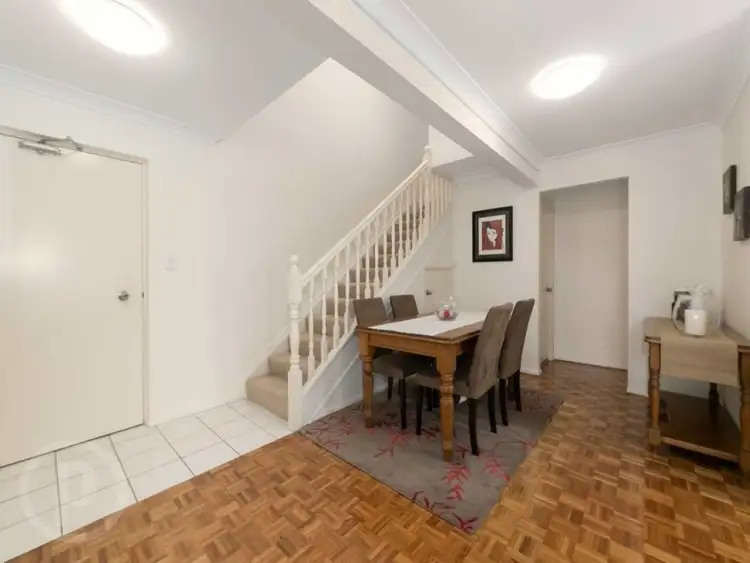 Sixth view of Homely unit listing, 8/20 Dulwich Road, Yeronga QLD 4104
