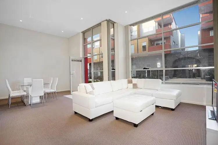 2A/3 Wardens Walk, Coburg VIC 3058