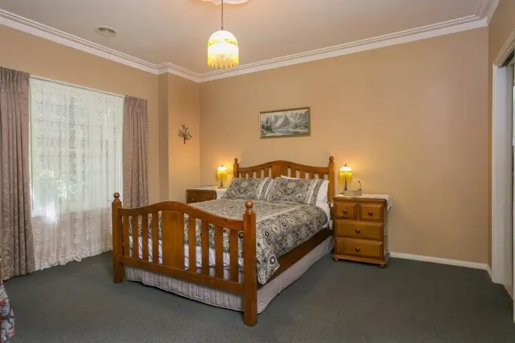 Fourth view of Homely house listing, 13 Brentwood Boulevard, Strathfieldsaye VIC 3551