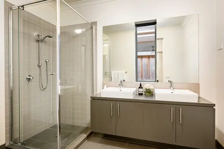 Fifth view of Homely house listing, 3 Ambleside Link, Doreen VIC 3754