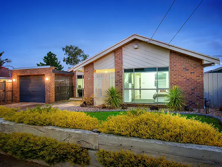 12 Nightingale Drive, Werribee VIC 3030