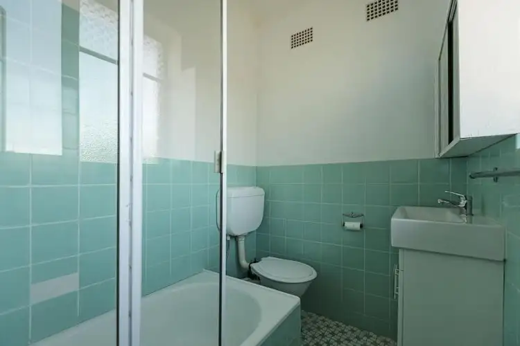 Fifth view of Homely apartment listing, 11/11 Rocklands Rd, Wollstonecraft NSW 2065