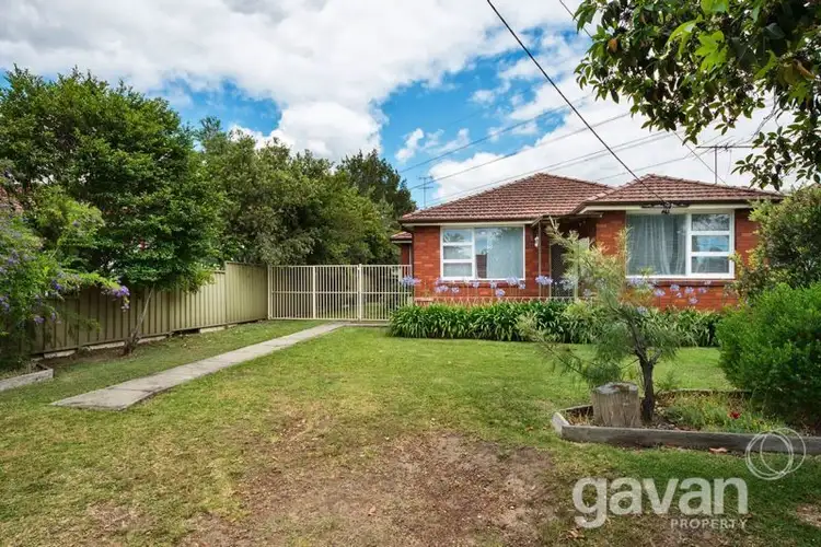 31 Orana Crescent, Peakhurst Heights NSW 2210