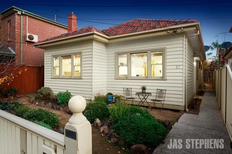 27 The Avenue, Spotswood VIC 3015