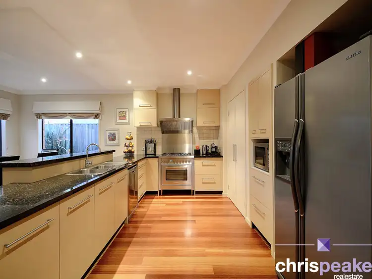 Sixth view of Homely house listing, 5 The Oval, Berwick VIC 3806