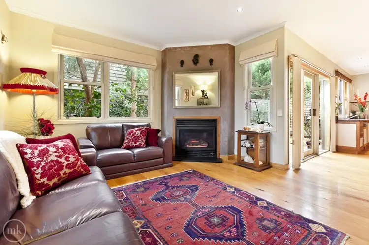 Third view of Homely house listing, 2/10 A Bird Street, Eltham VIC 3095