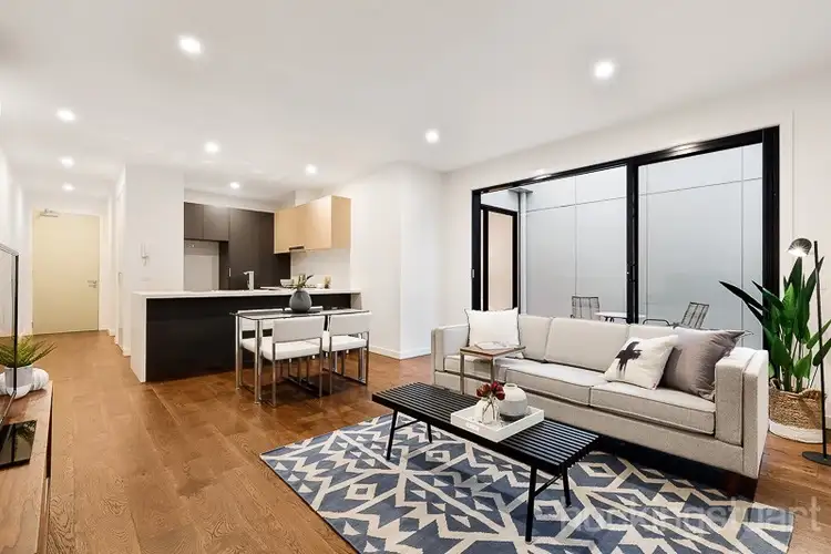 Second view of Homely apartment listing, 2/4-6 Matthews Road, Bentleigh East VIC 3165