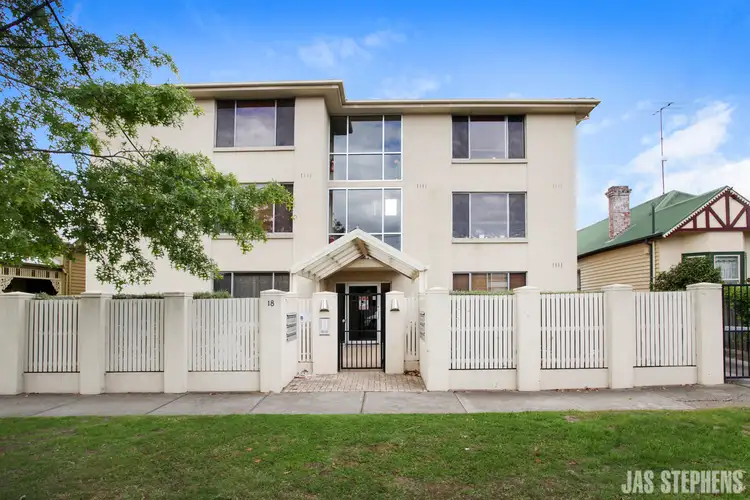 7/18 Tongue Street, Yarraville VIC 3013