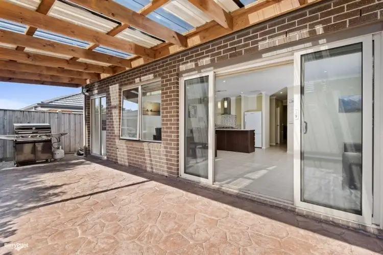 Sixth view of Homely house listing, 2 Greenfinch Court, Williams Landing VIC 3027
