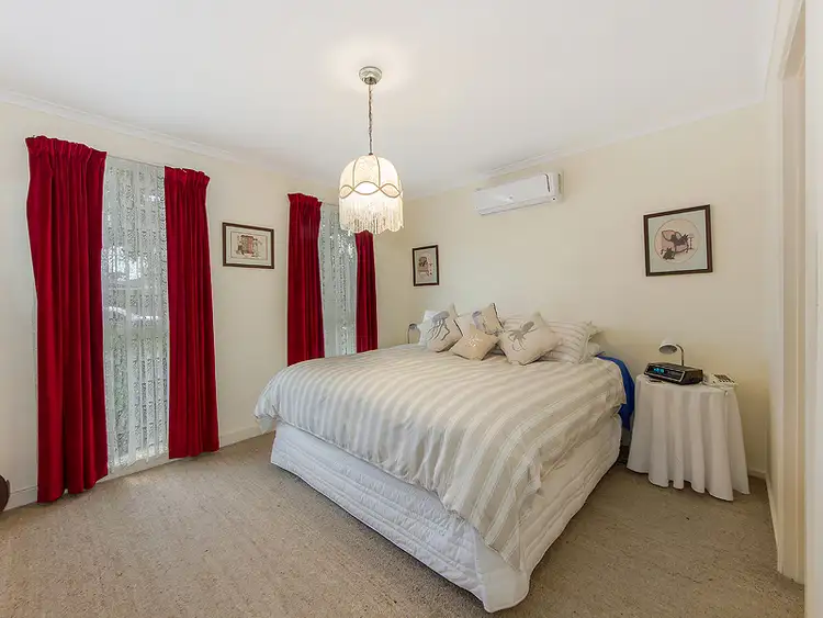 Seventh view of Homely house listing, 2 Bunya Drive, Albanvale VIC 3021