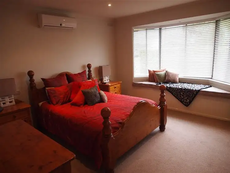 Sixth view of Homely house listing, 10 Fitzgerald Street, Bairnsdale VIC 3875