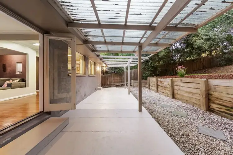 Fifth view of Homely house listing, 2/30 Kirwana Grove, Montmorency VIC 3094