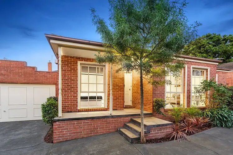 2/9 May Street, Doncaster East VIC 3109