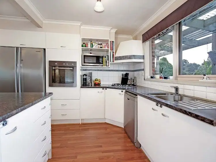 45 Bellbird Drive, Wantirna VIC 3152