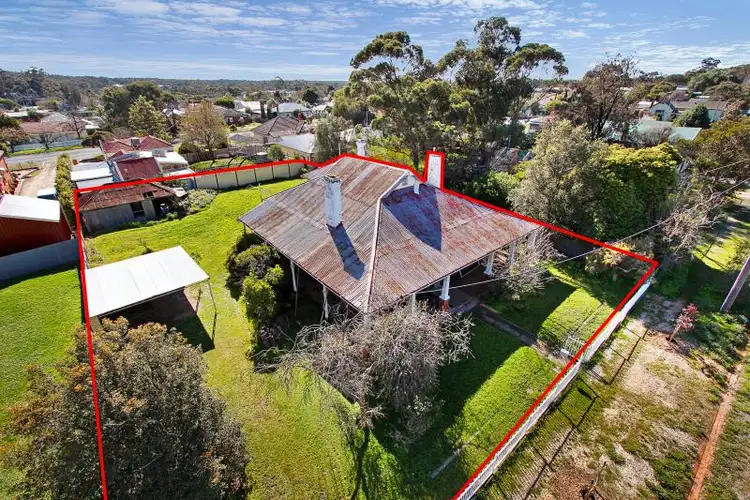 17 Haggar Street, Eaglehawk VIC 3556
