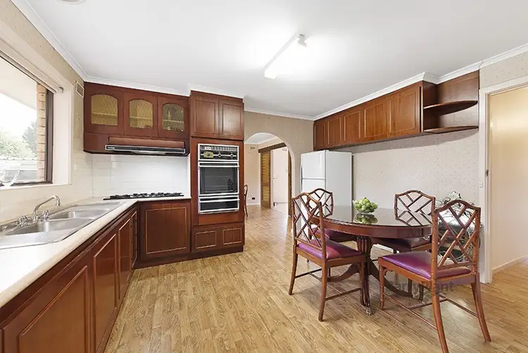 Second view of Homely house listing, 39 Taunton Drive, Bundoora VIC 3083