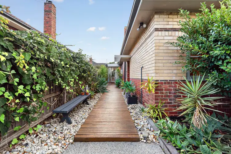 Fourth view of Homely semi-detached listing, 5 Sussex Road, Caulfield South VIC 3162