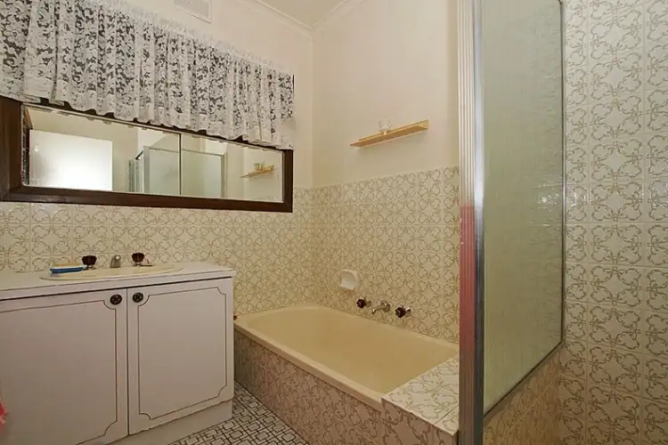 Fifth view of Homely unit listing, 3/1 East Street, Reservoir VIC 3073