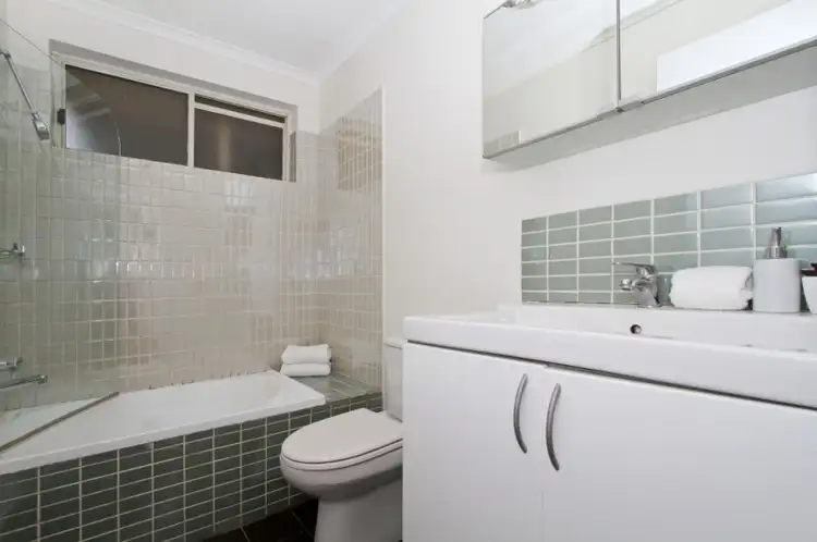 Fifth view of Homely house listing, 7 Karloo Close, Epping VIC 3076