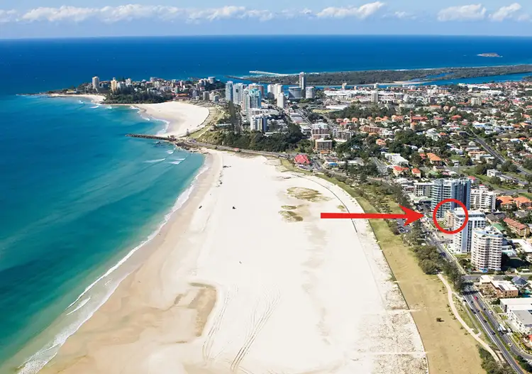14/32-34 Musgrave Street 'Centre Court', Coolangatta QLD 4225