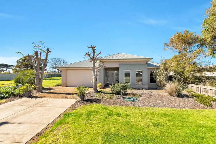 5 St Leonards Parade, St Leonards VIC 3223
