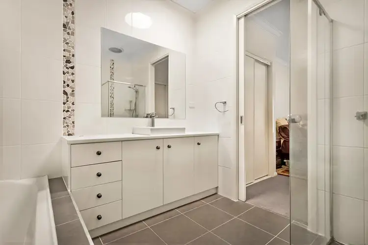 Sixth view of Homely house listing, 2/99 Anderson Street, Lilydale VIC 3140