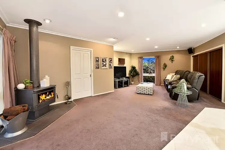 Fifth view of Homely house listing, 9 Chablis Crescent, Vermont South VIC 3133