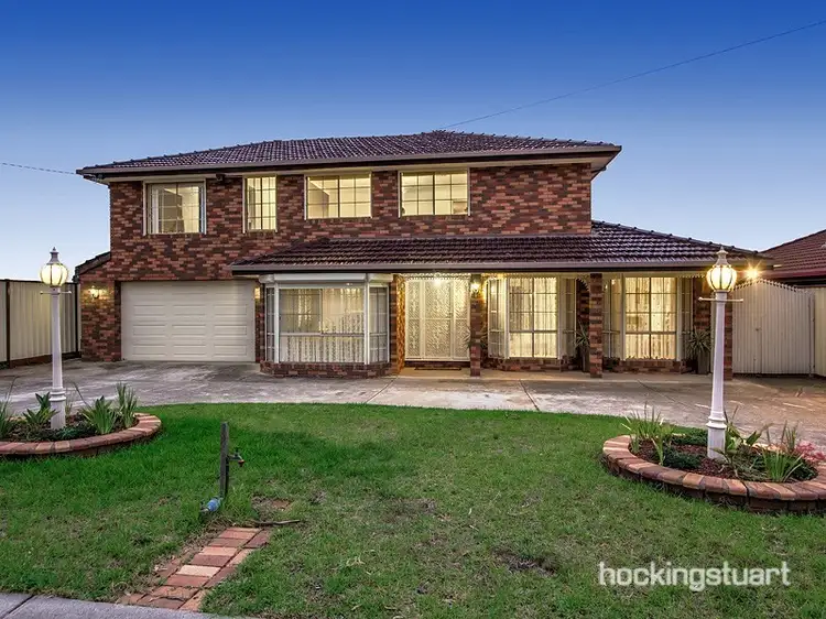 10 Carrington Street, Sydenham VIC 3037