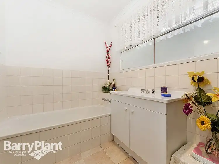 Fifth view of Homely unit listing, 1/108 Conrad Street, St Albans VIC 3021