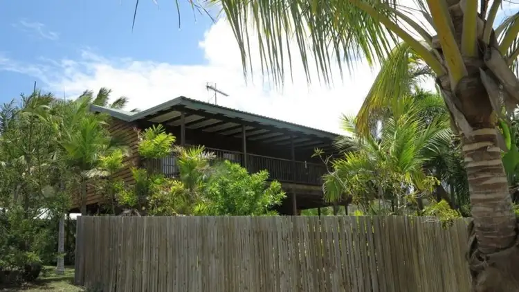 12 Bond Court Horseshoe Bay, Magnetic Island QLD 4819