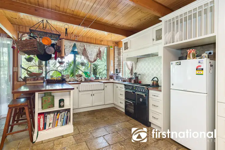 5 Steel Road, Emerald VIC 3782