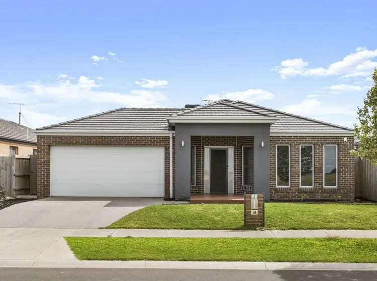 14 Manooka Road, Brookfield VIC 3338