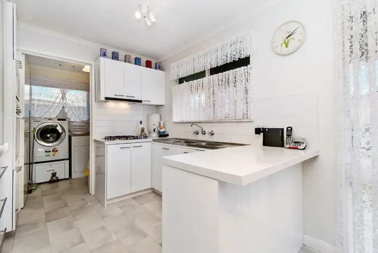 Third view of Homely house listing, 15 Burvale Court, Epsom VIC 3551
