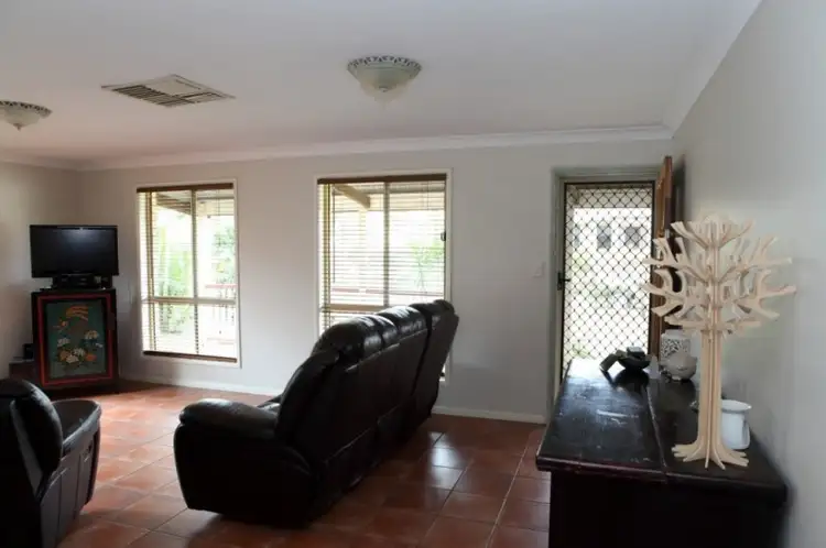Fifth view of Homely house listing, 15 Staunton, Emerald QLD 4720