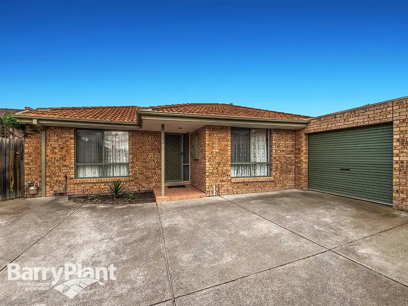Main view of Homely unit listing, 3/2 Magnus Street, St Albans VIC 3021